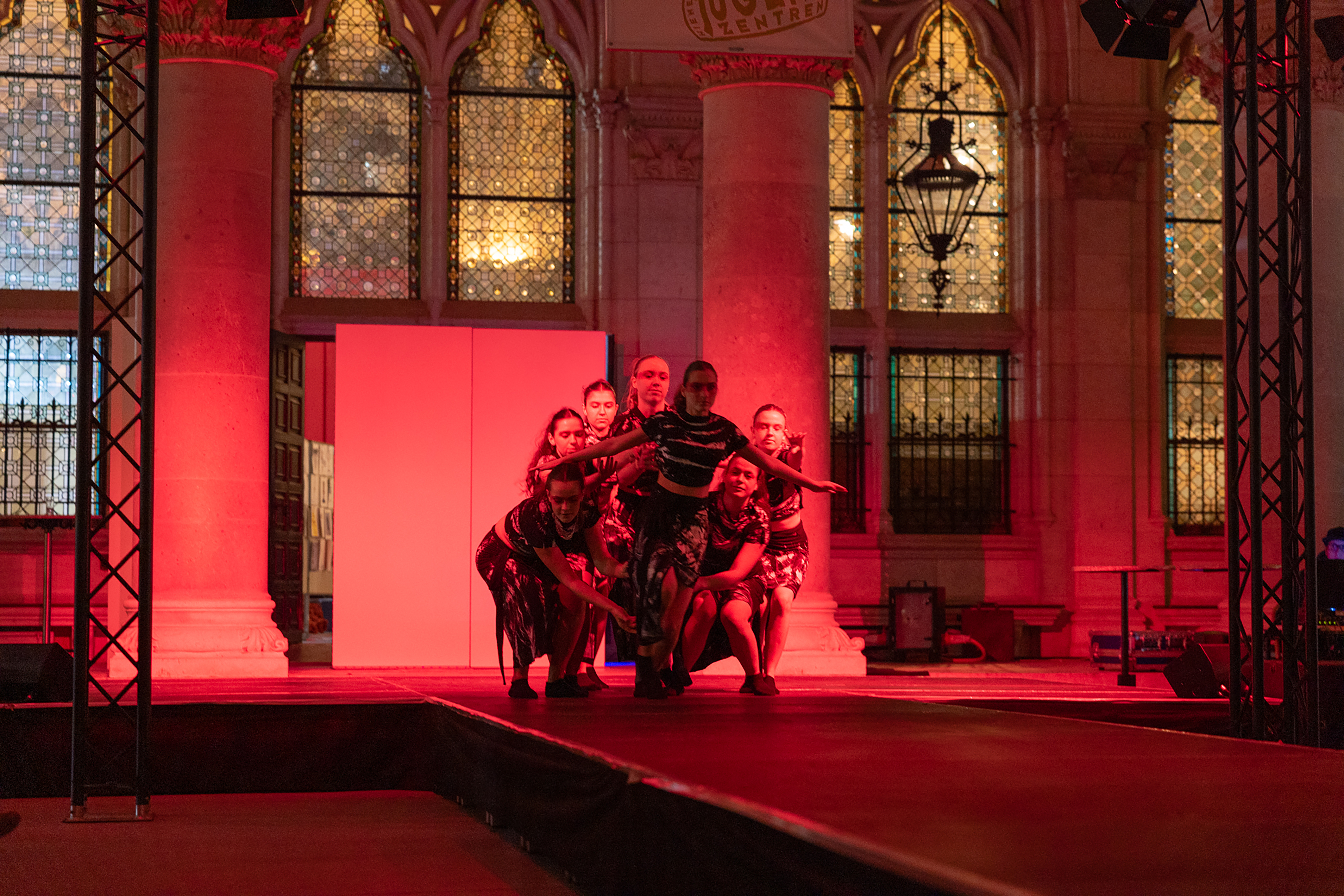 Contemporary Company